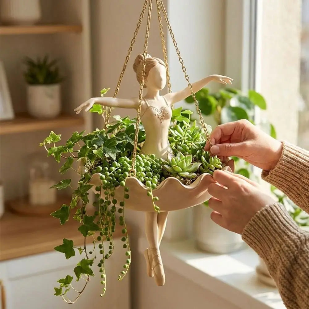 Bailarina Suspensa em Cerâmica  | Feita a mão